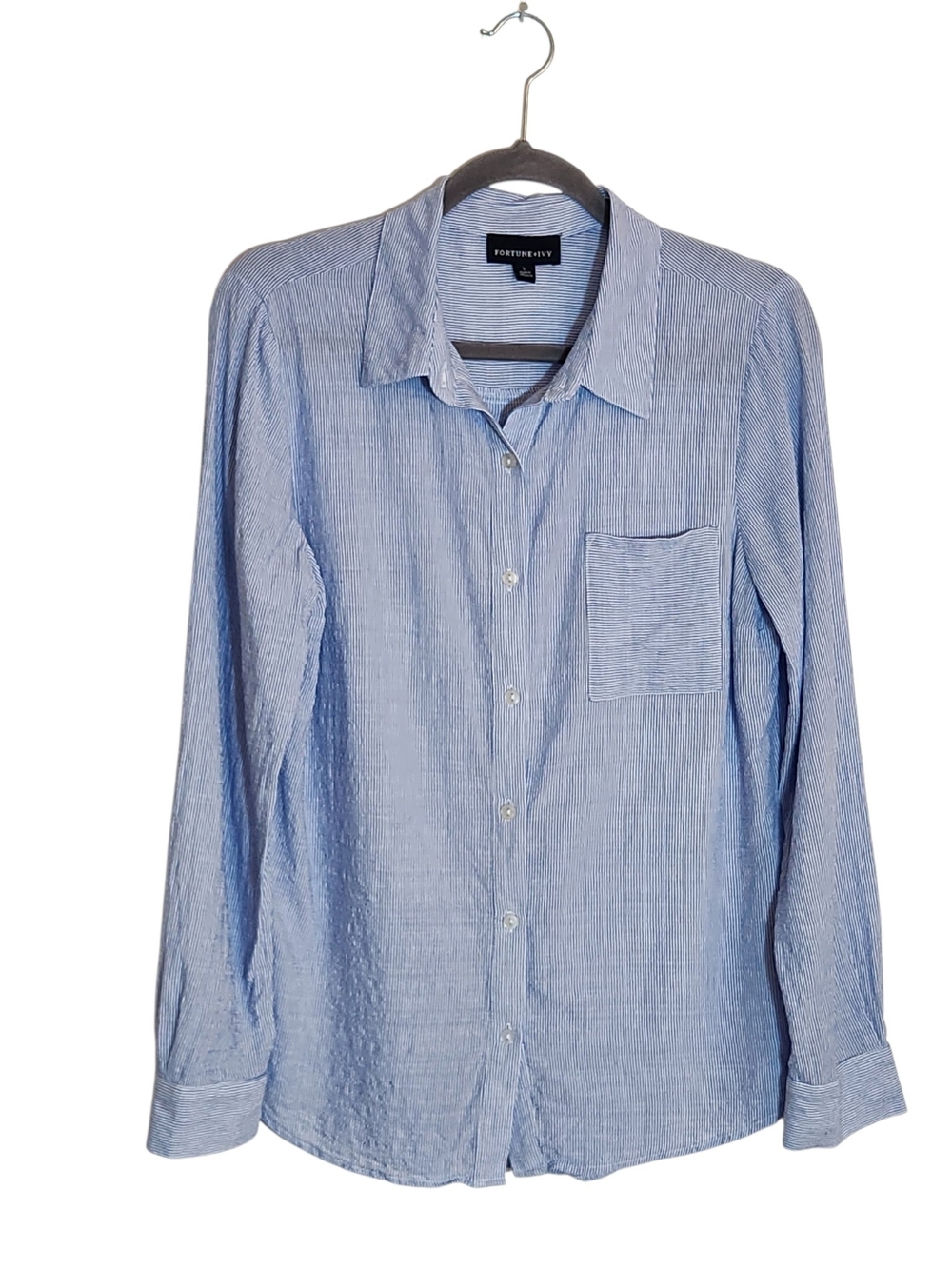 Fortune + Ivy Light Blue Textured Stripe Button Down Shirt Size Large